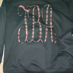 Monogrammed shirts and sweaters For women and Kids